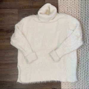 OFFLINE by Aerie Cozy Pullover Turtleneck
